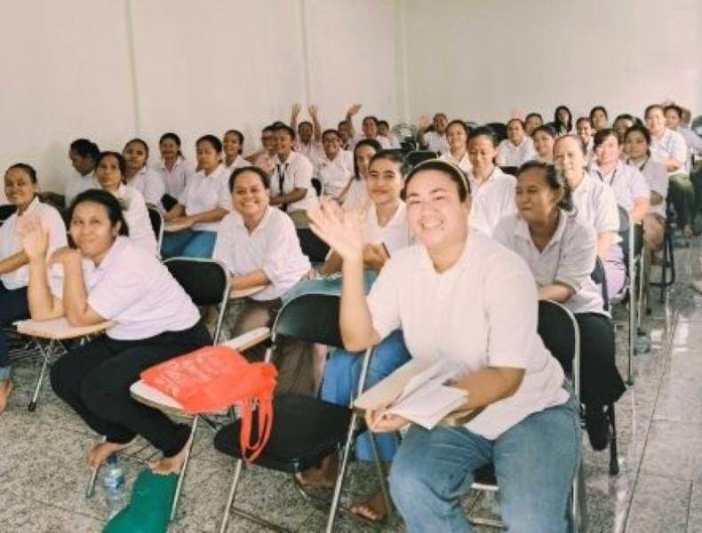 佳洋的專業訓練